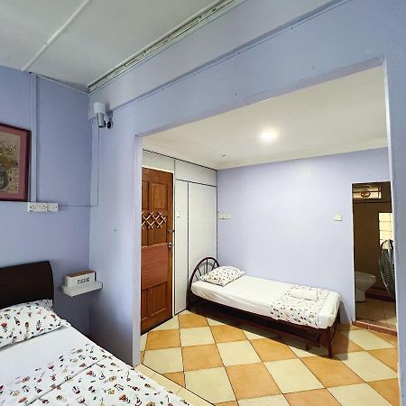 Merdeka Guest House 2 Kuching Exterior foto